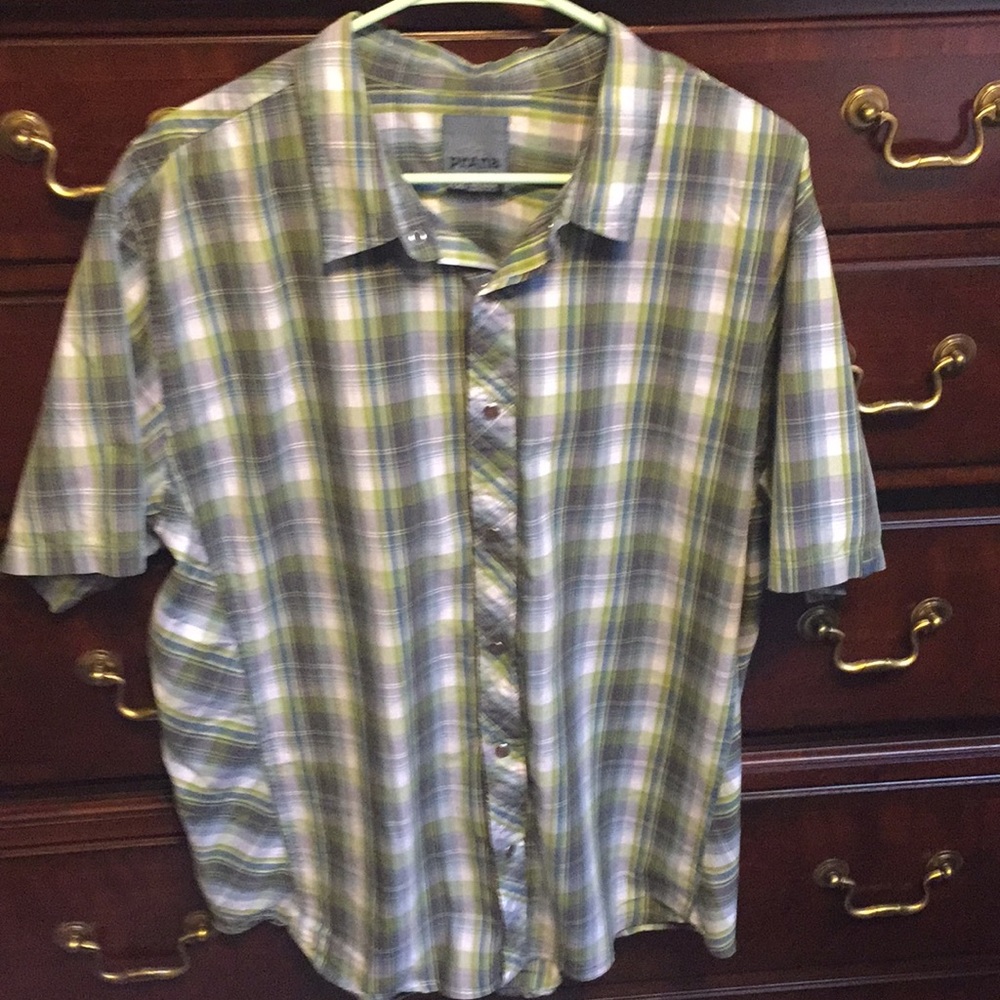 Prana short sleeve button down shirt